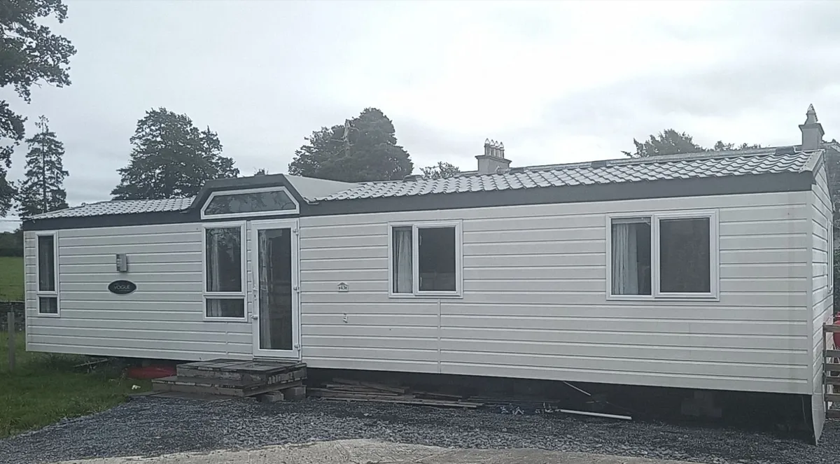 Mobile home - Image 1