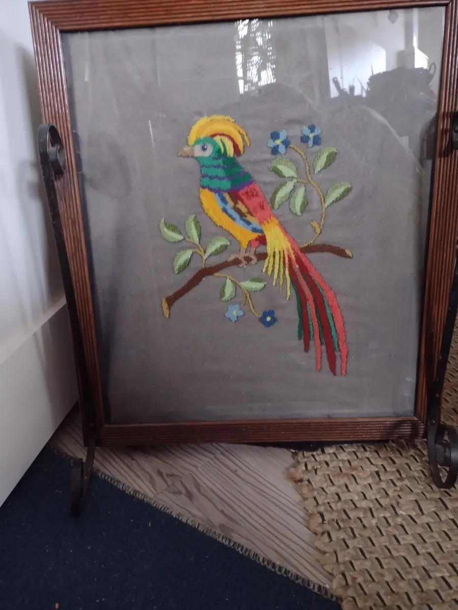 Heavy wooden antique fire-screen with wrought iron - Image 1