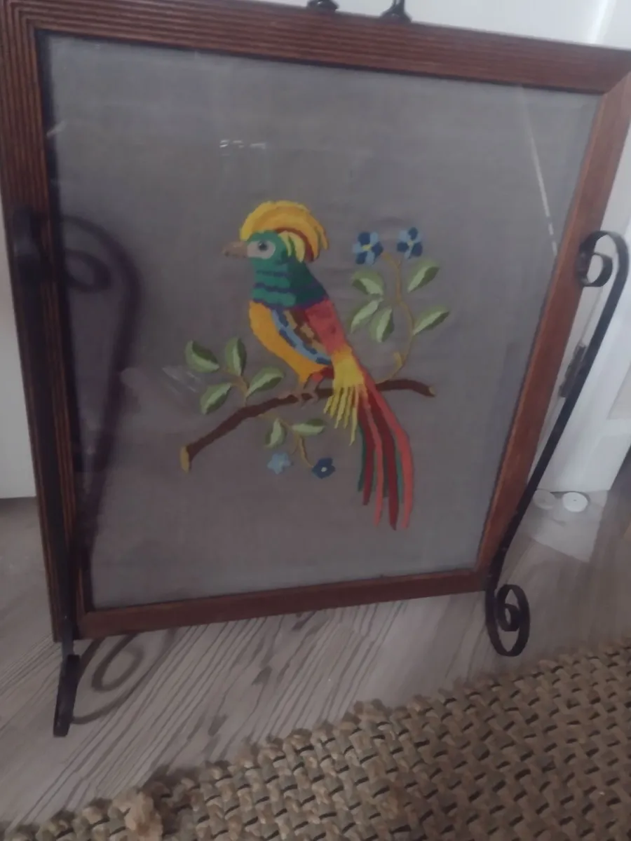 Heavy wooden antique fire-screen with wrought iron - Image 4