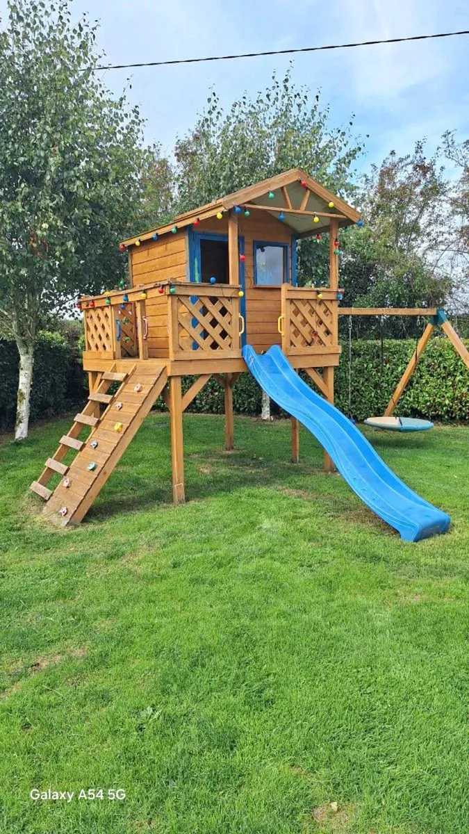 Playhouse - Image 2