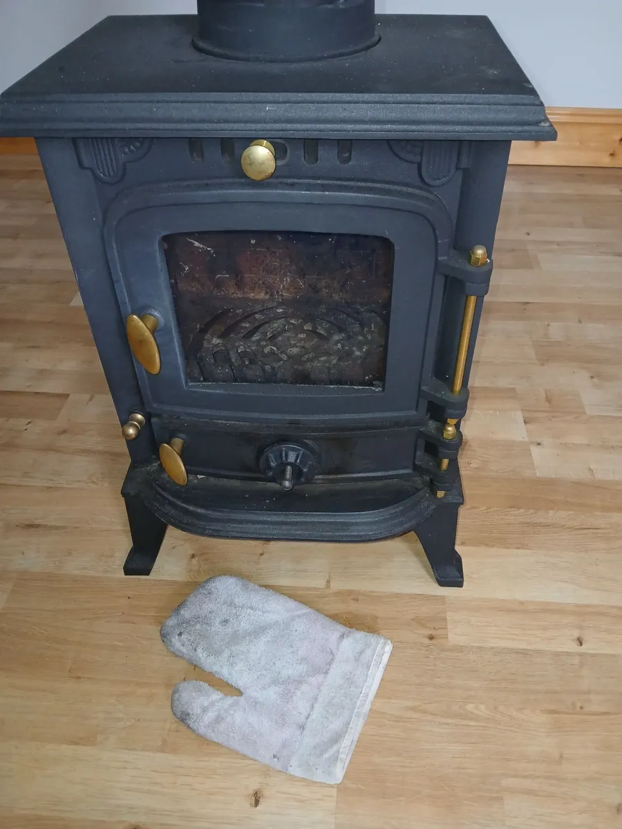 Stove - Image 4