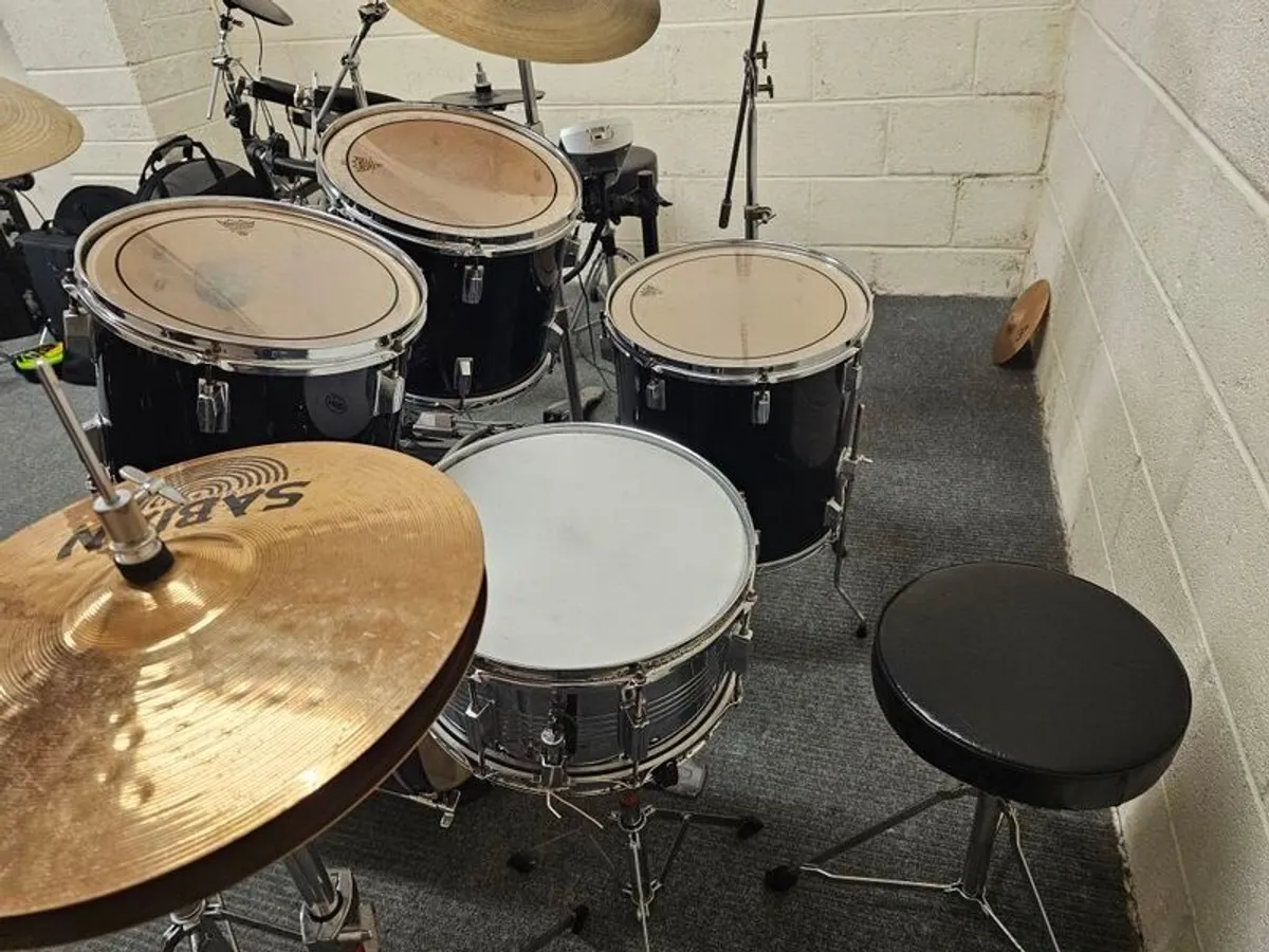 Ludwig accent drum kit - Image 3