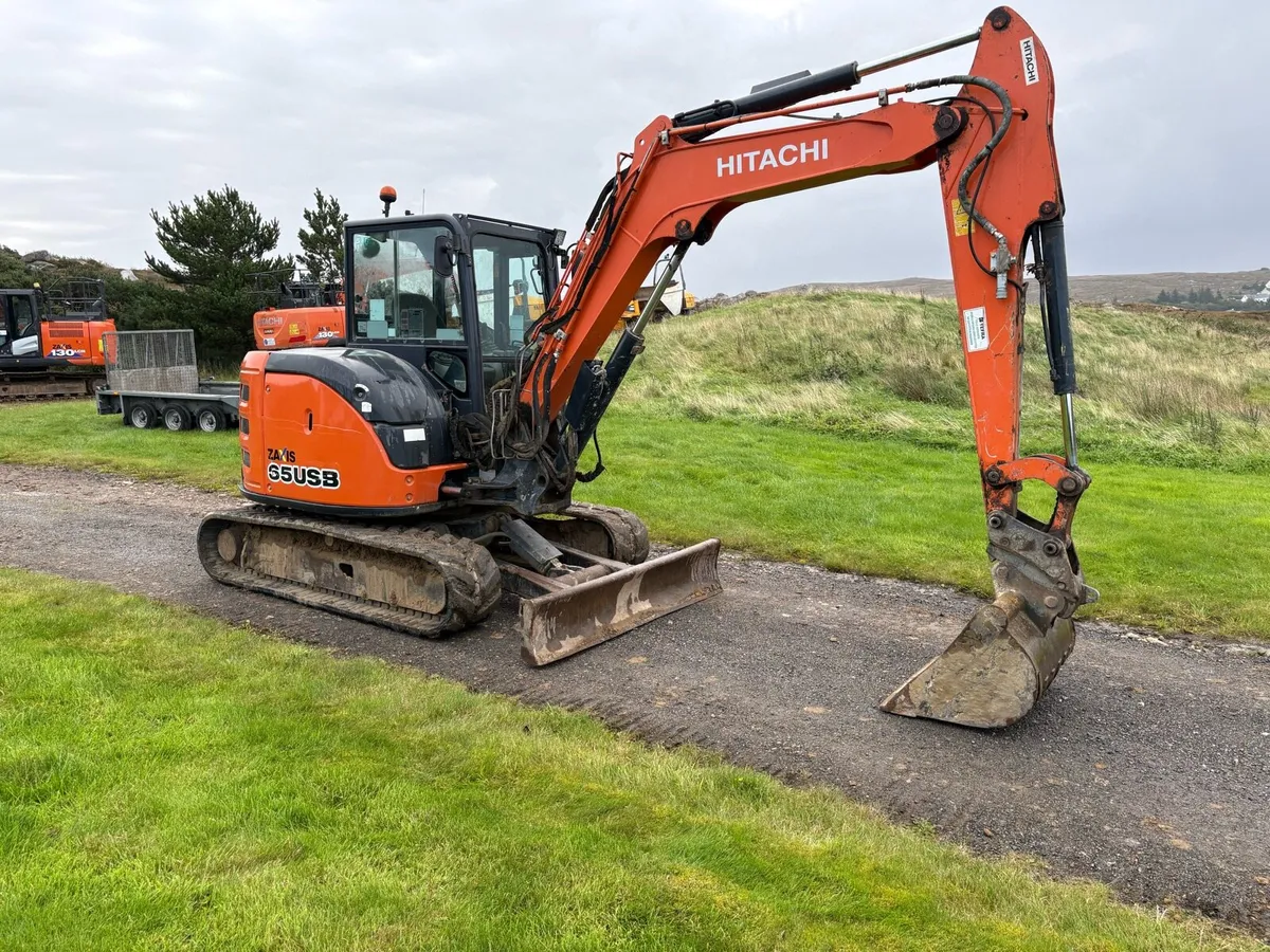 Hitachi  zaxis zx65 - Image 4