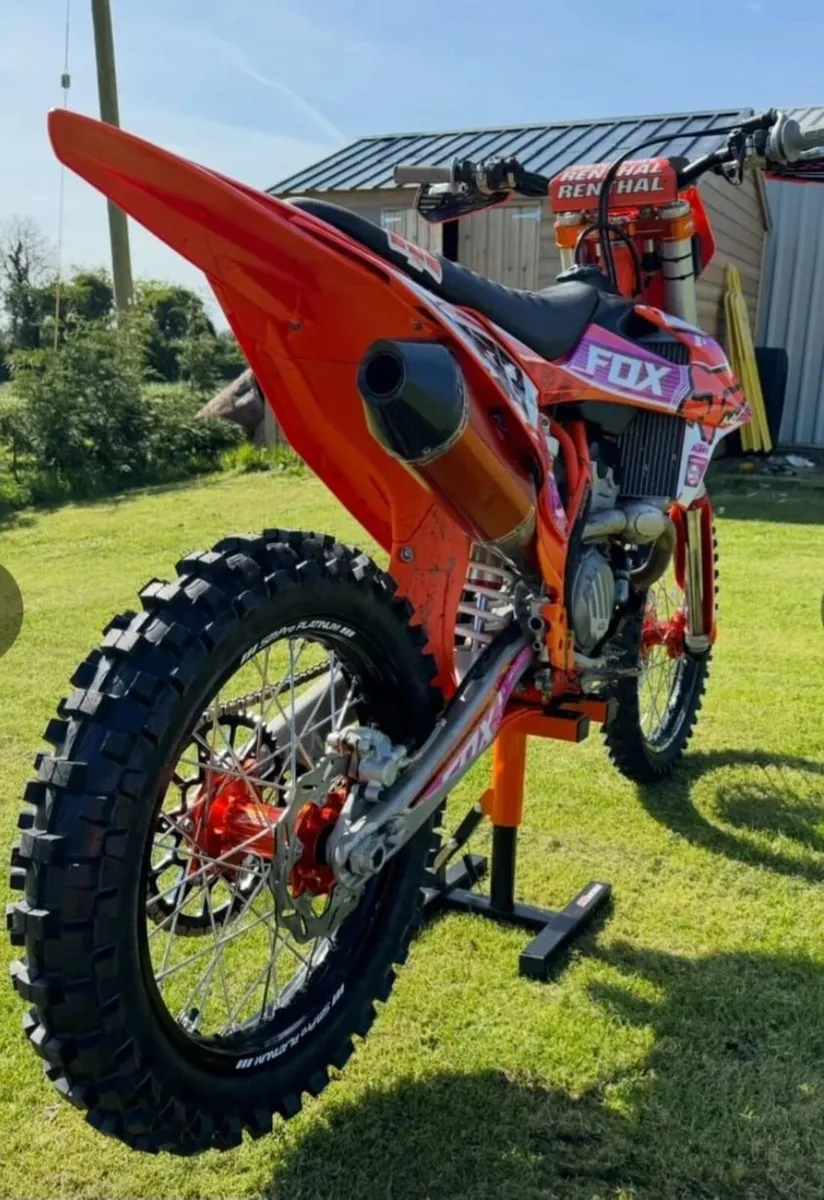 2022 KTM SXF 250 Motorcross bike - Image 2