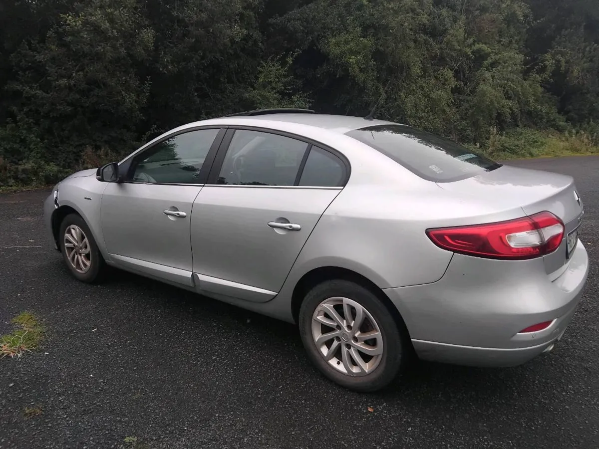2016 Renault Fluence Limited Addition - Image 3