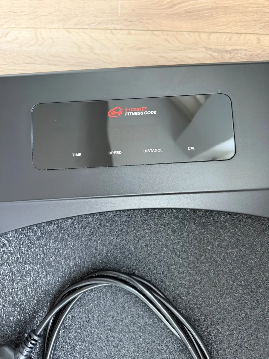 Walking pad, treadmill 0-10km/h 5% incline - Image 3