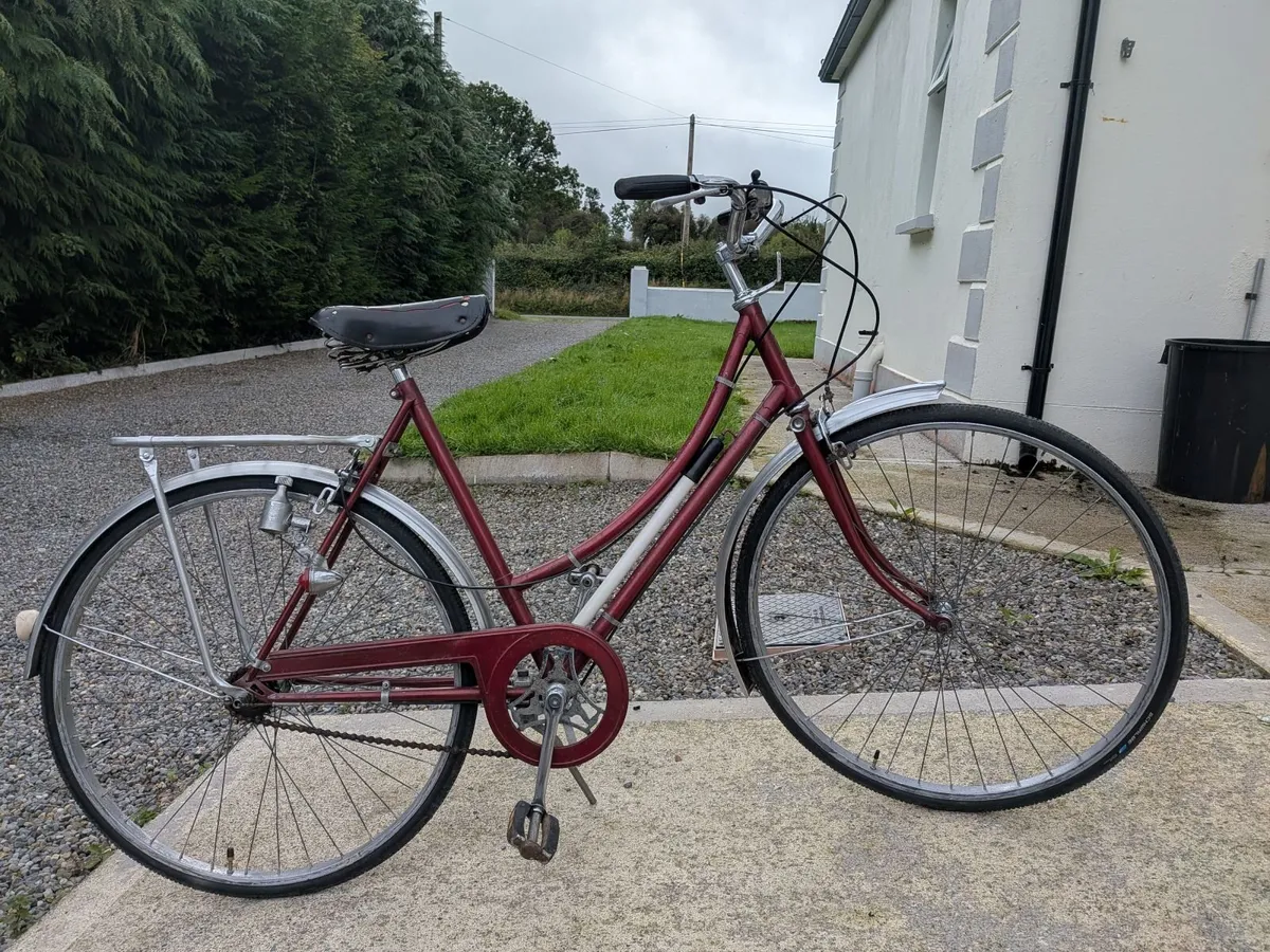 Ladies Bicycle - Image 1