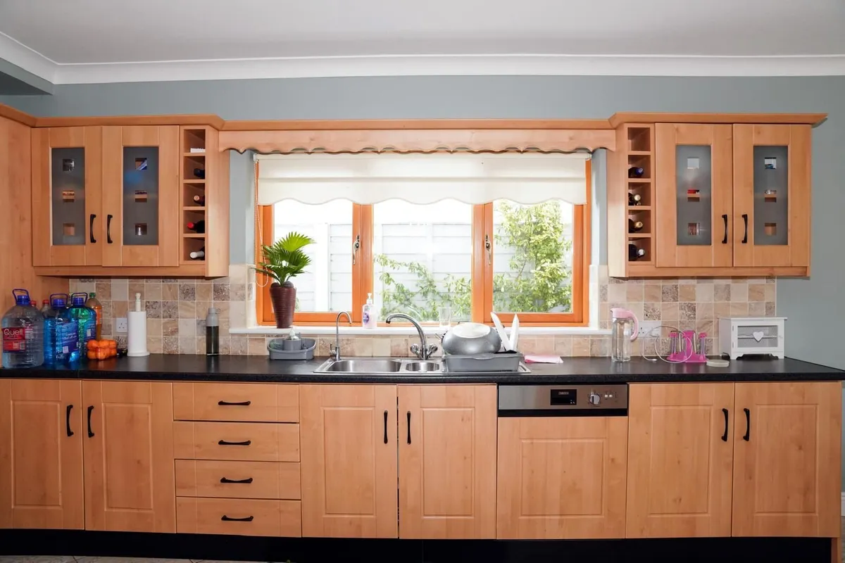Kitchen cabinets - Image 1