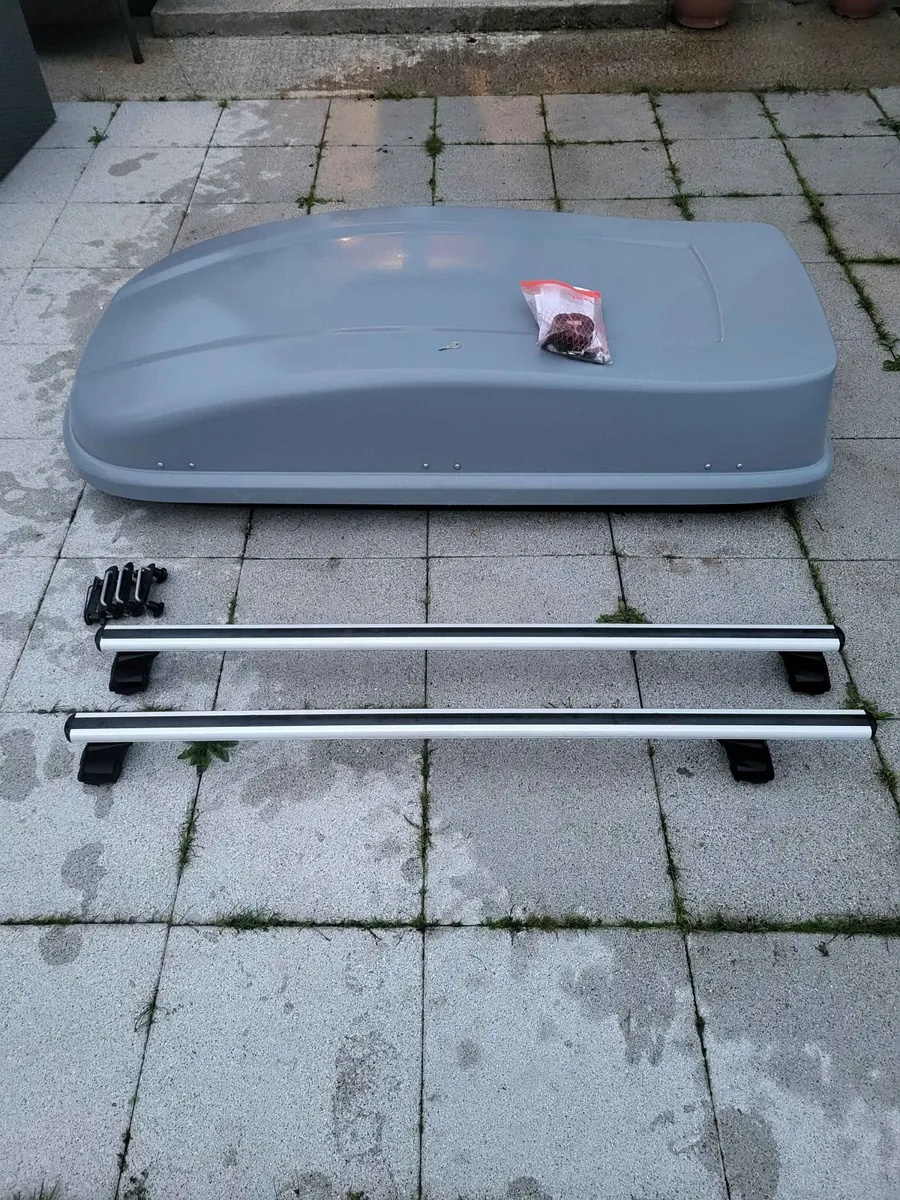 Halfords 420L Roof Box + Roof Bars –Complete Setup - Image 1