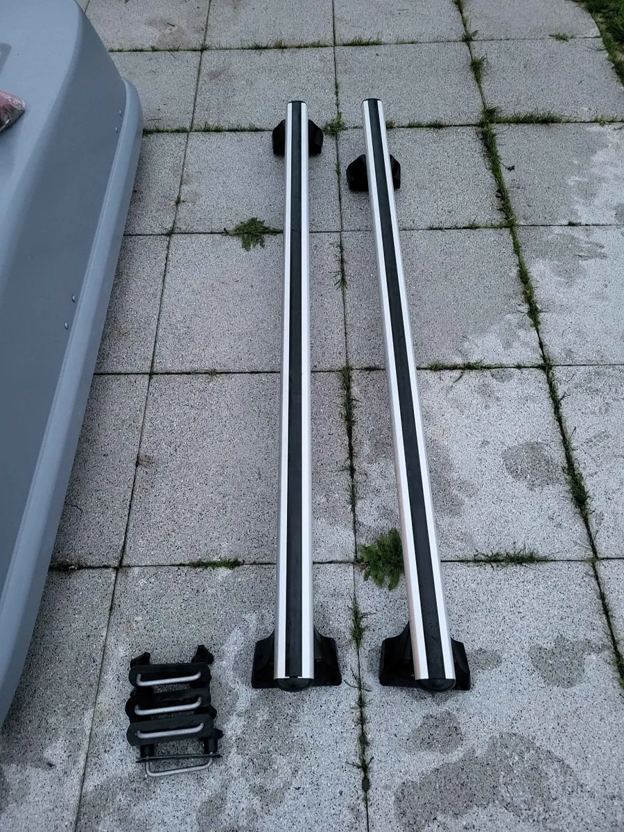 Halfords 420L Roof Box + Roof Bars –Complete Setup - Image 2
