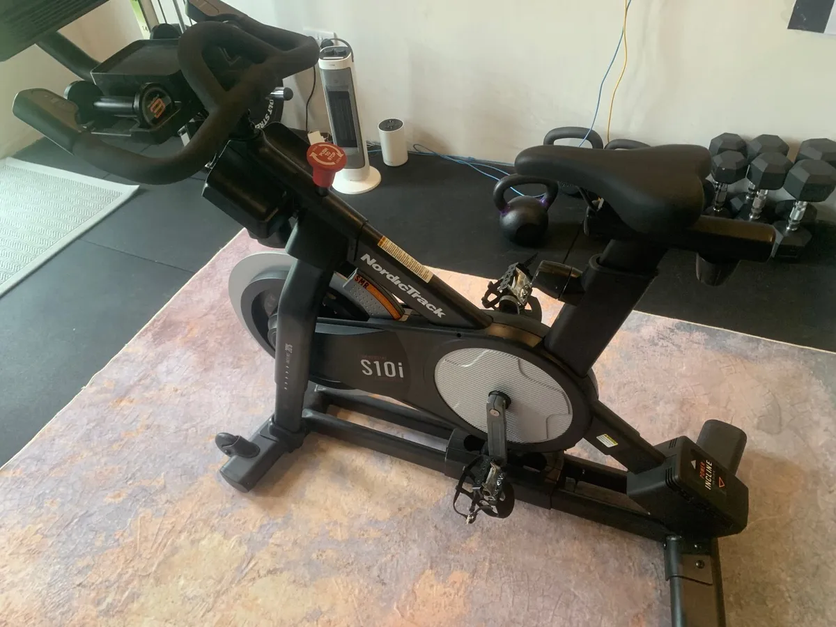 NordicTrack S10i Commercial Studio Bike - Image 4