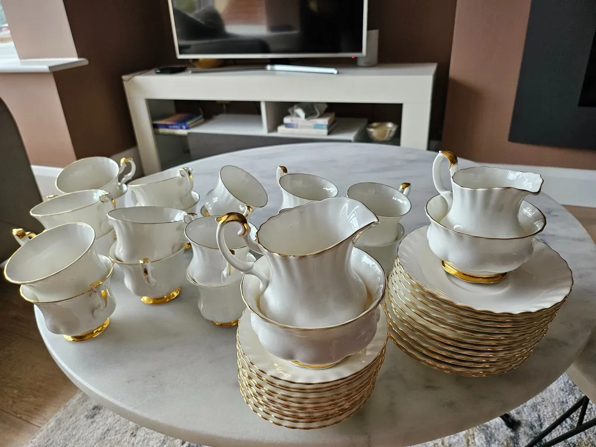 Royal Albert China Tea Set - Image 1