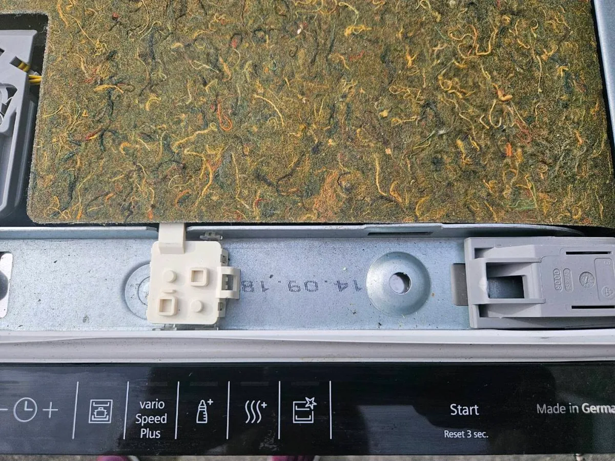 iQ500 Siemens integrated dishwasher - Image 2