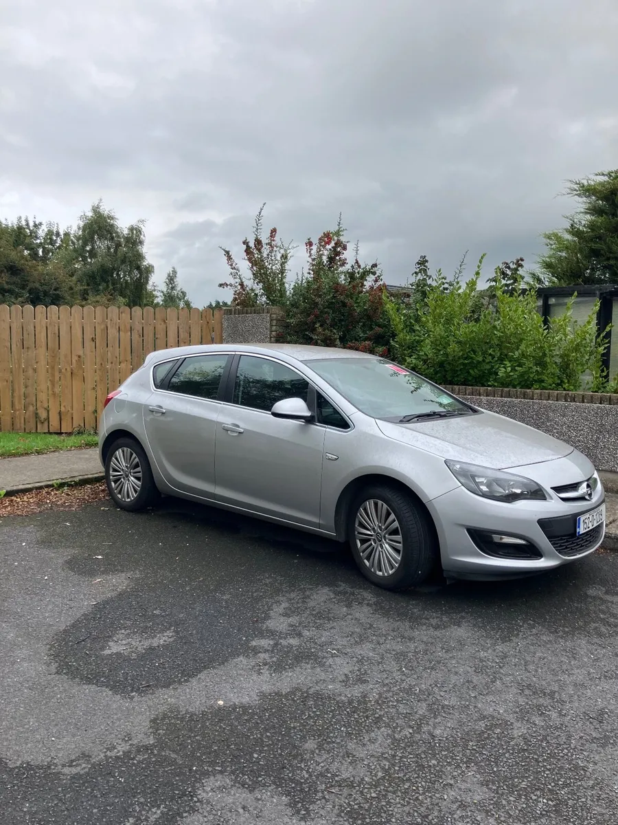Car - Image 1