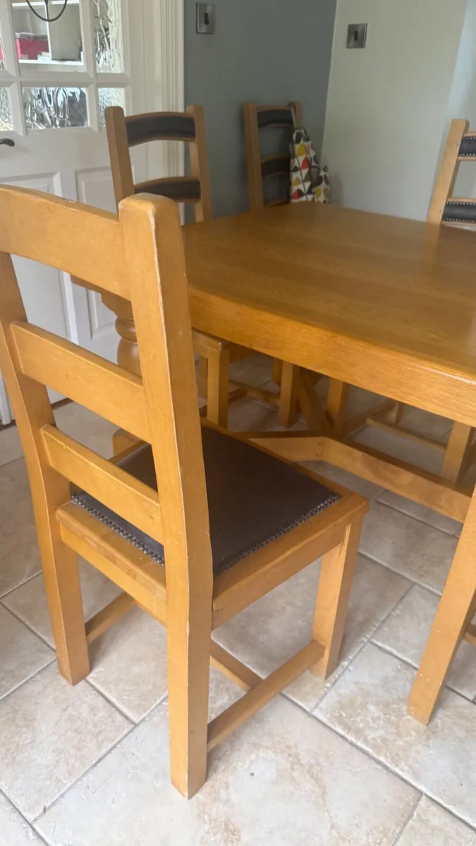 Kitchen Table and chairs - Image 2