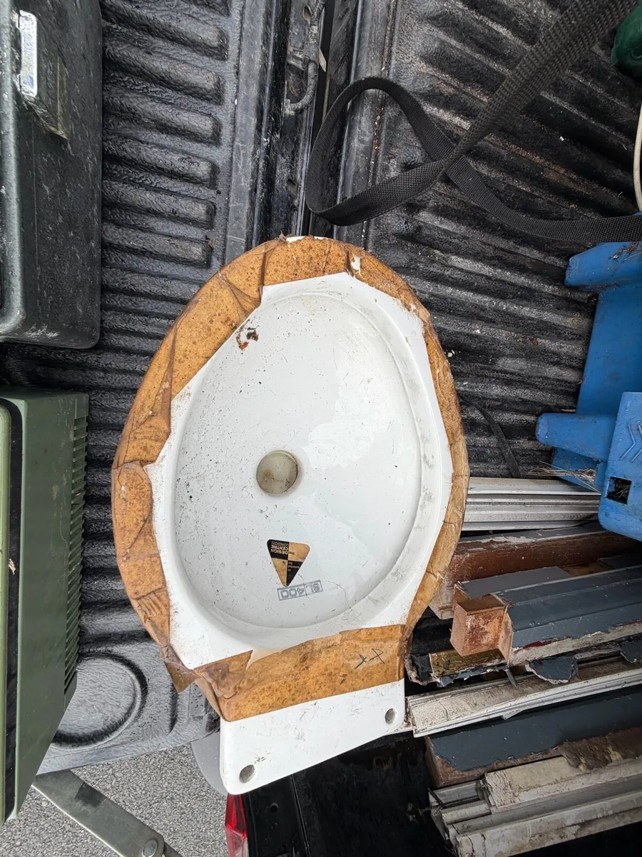 Boat/camper toilet unused - Image 1