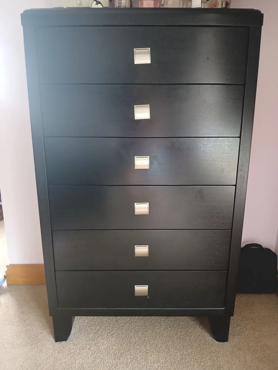 Bedroom furniture - Image 3