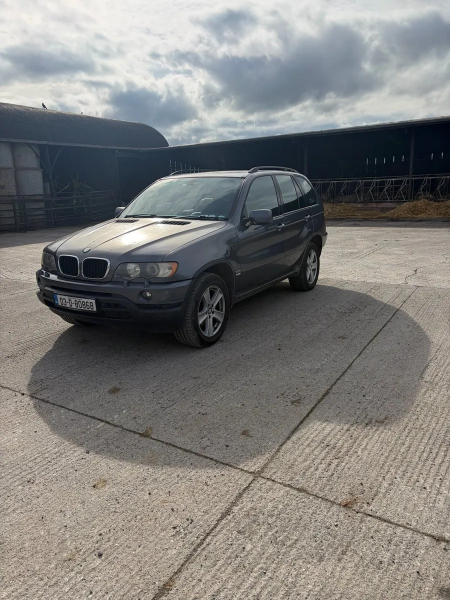 BMW x5 crew cab - Image 3