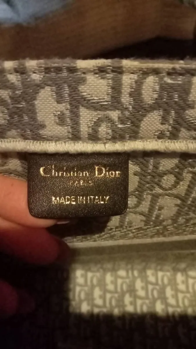 Beautiful Designer inspired handbag - Image 4