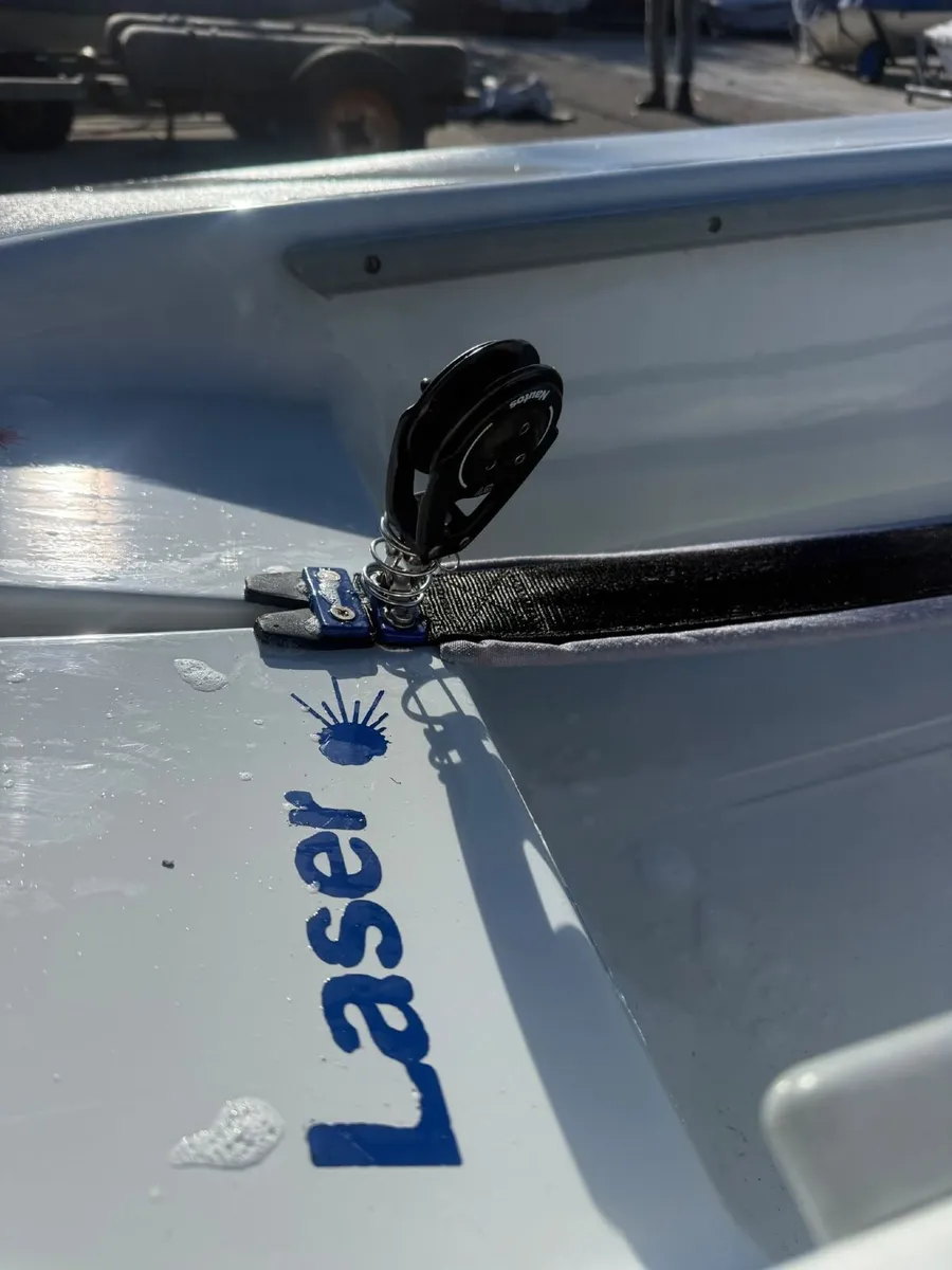 Laser 209K, 2015 - Image 1