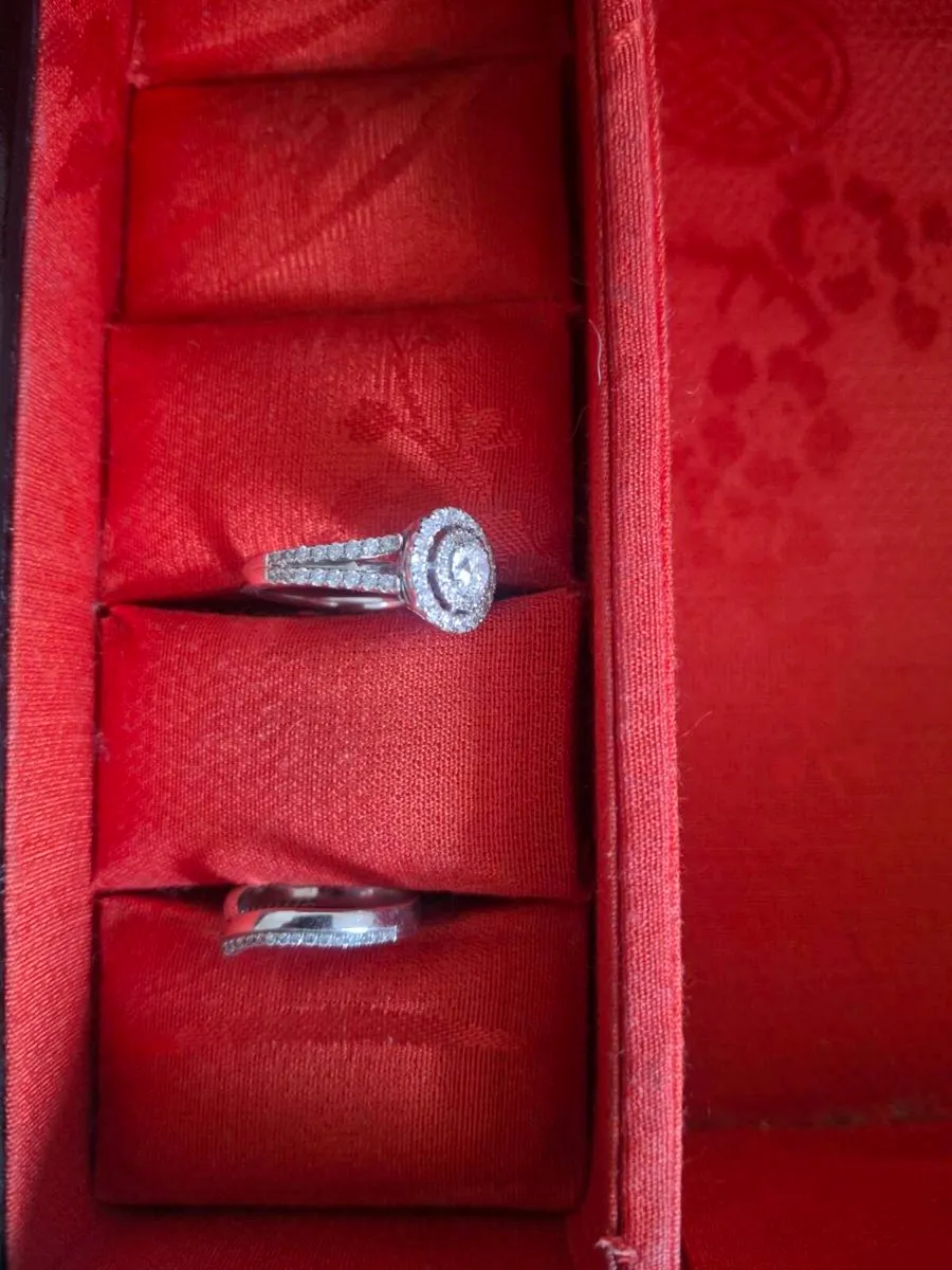 Engagement Ring - Image 4