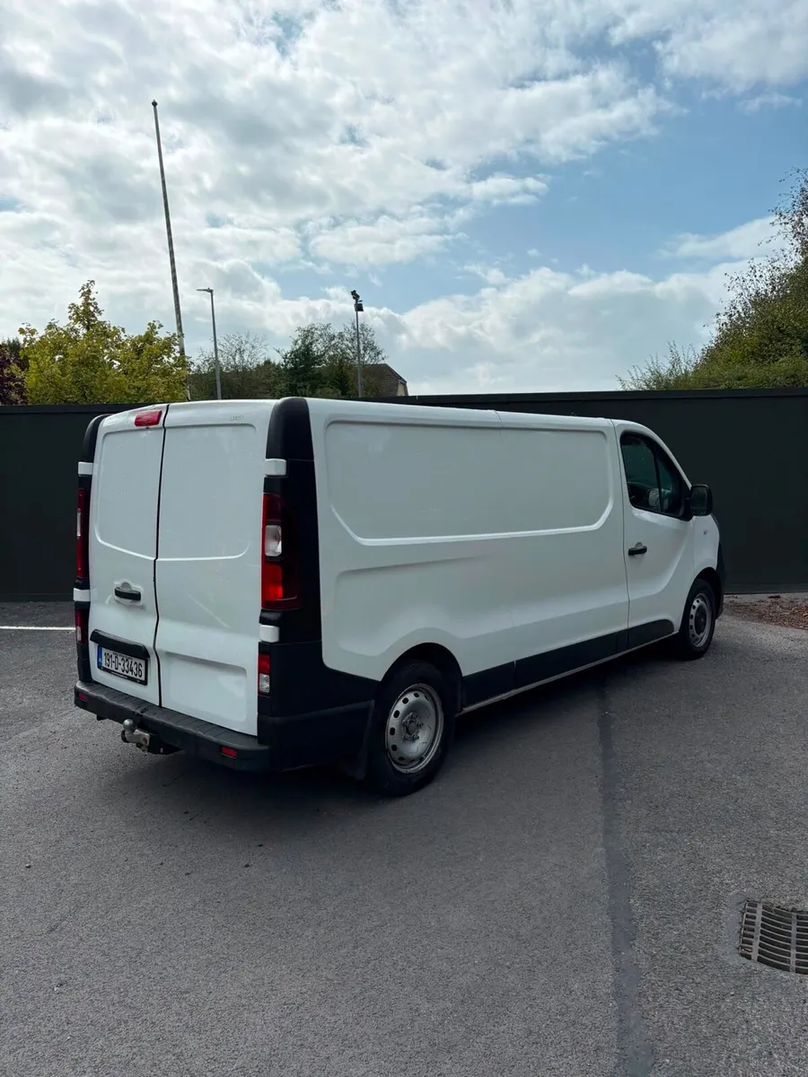 Opel  vivaro - Image 4