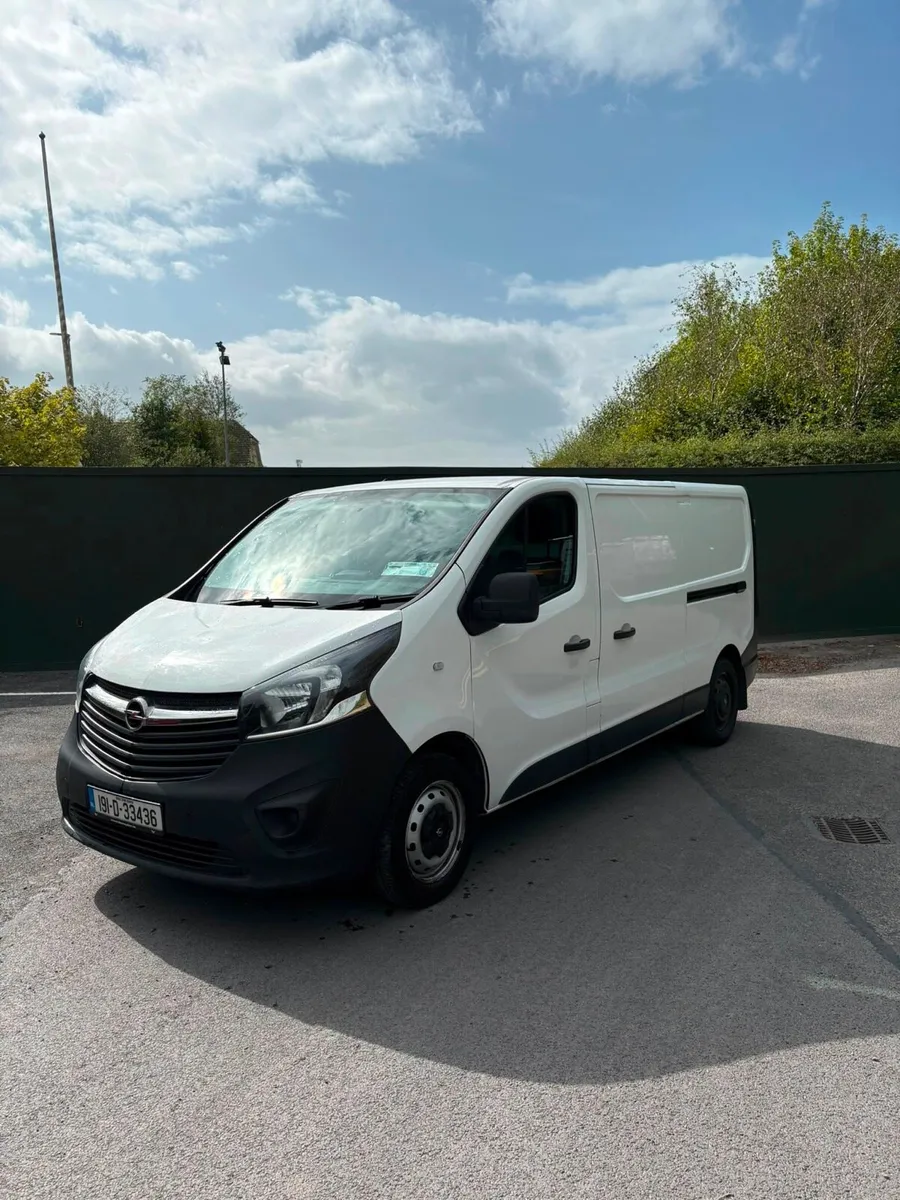 Opel  vivaro - Image 1