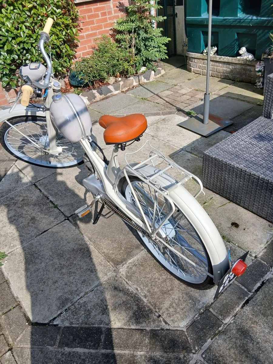 NSU Other 1961 - Image 2