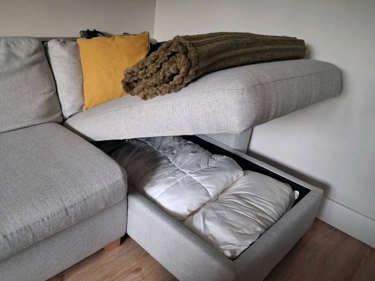 Couch, Love Seat & Footstool - Image 3