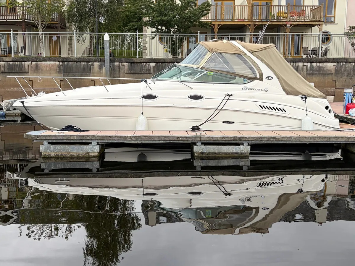 Sea Ray “Sundancer” 315 2004 *Ad updated* - Image 1