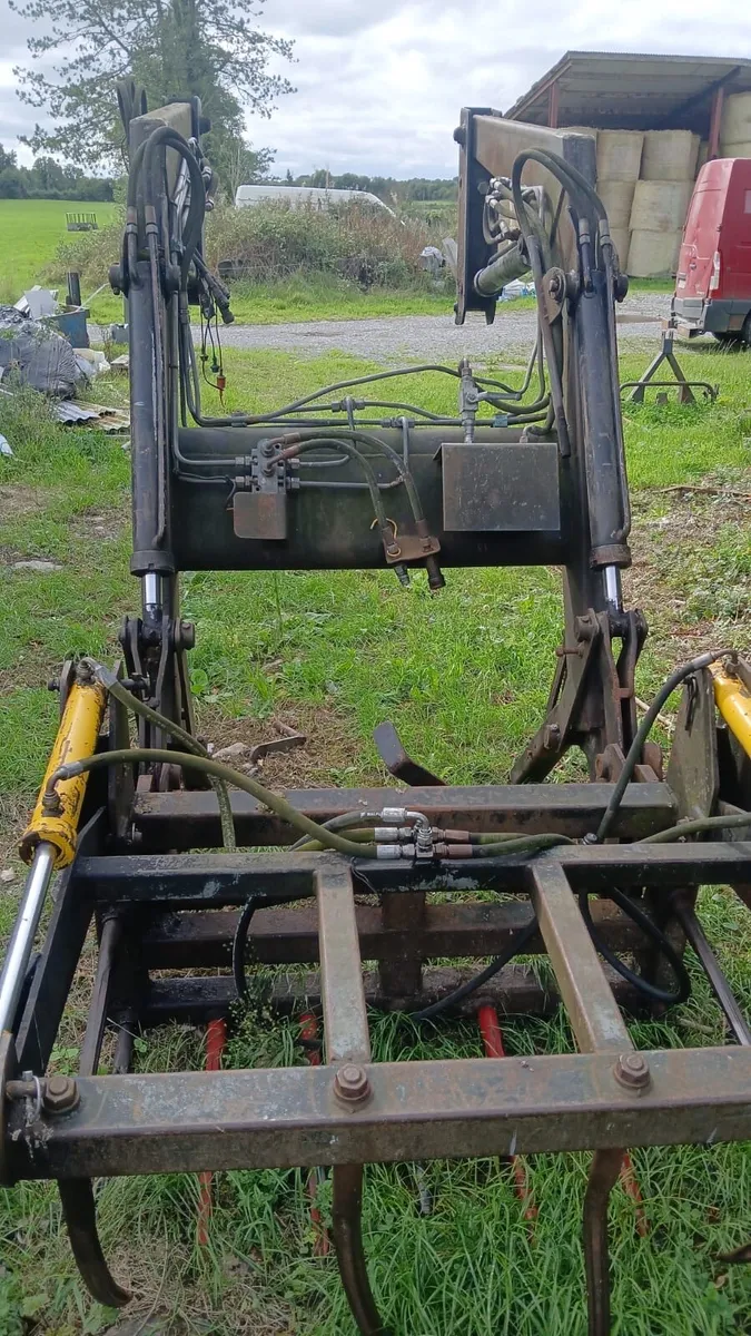 Rossmore FL60 Loader - Image 1