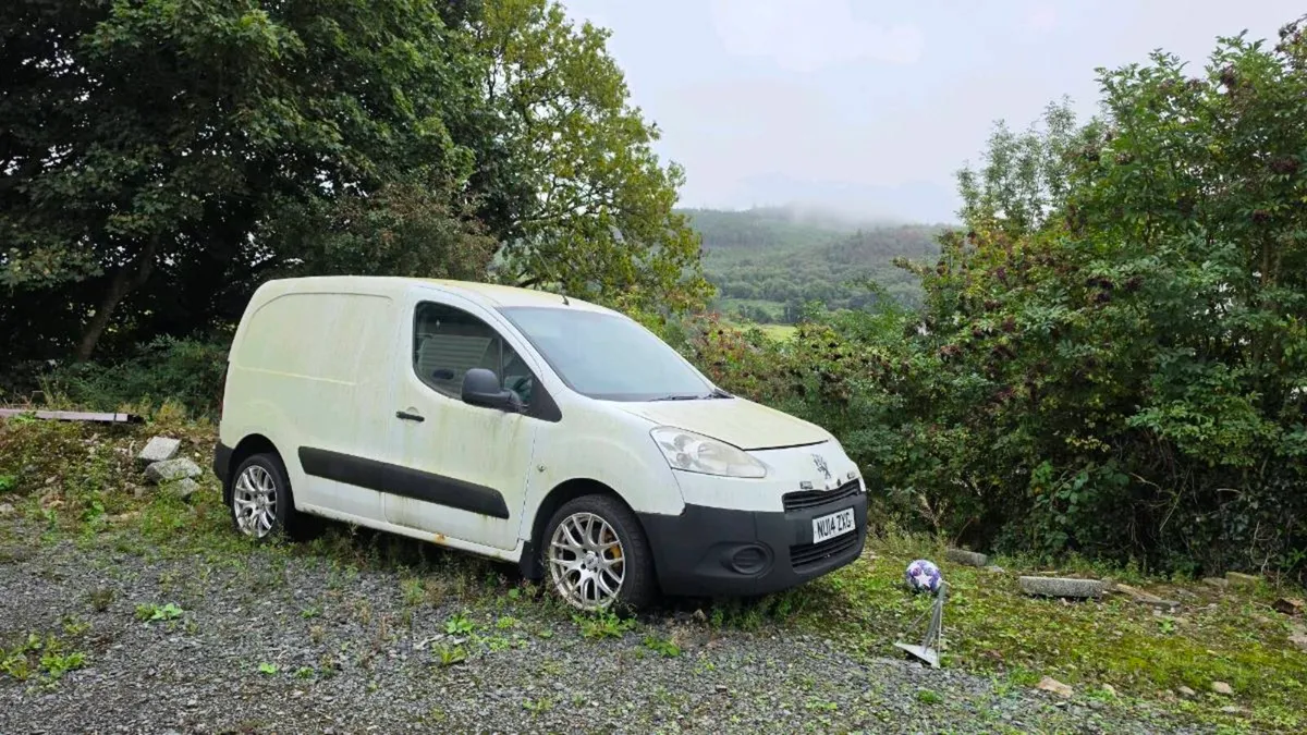 peugeot partner 2014