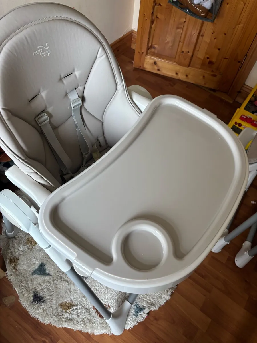 High chair - Image 4