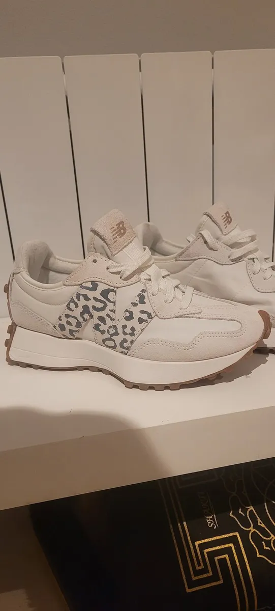 New Balance shoes - Image 1