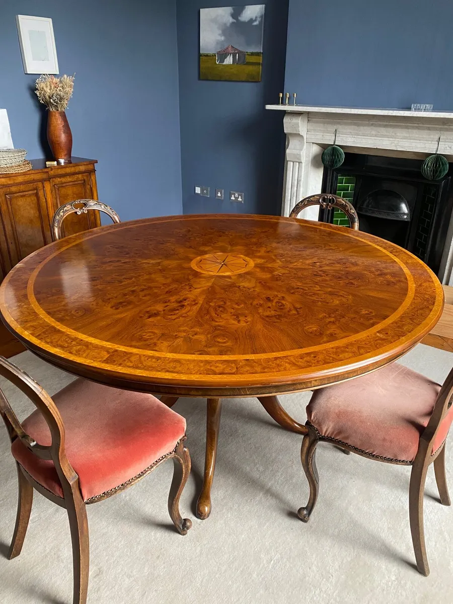 Antique table and chairs - Image 3