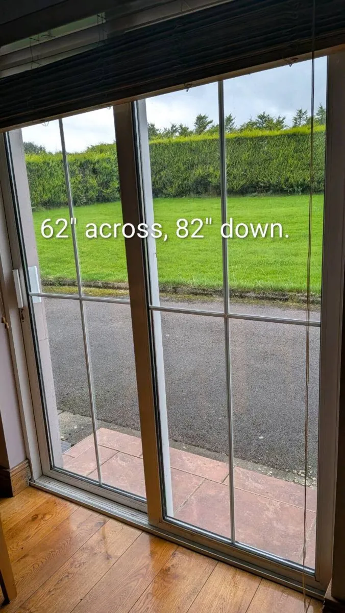 Sliding patio door - Image 1