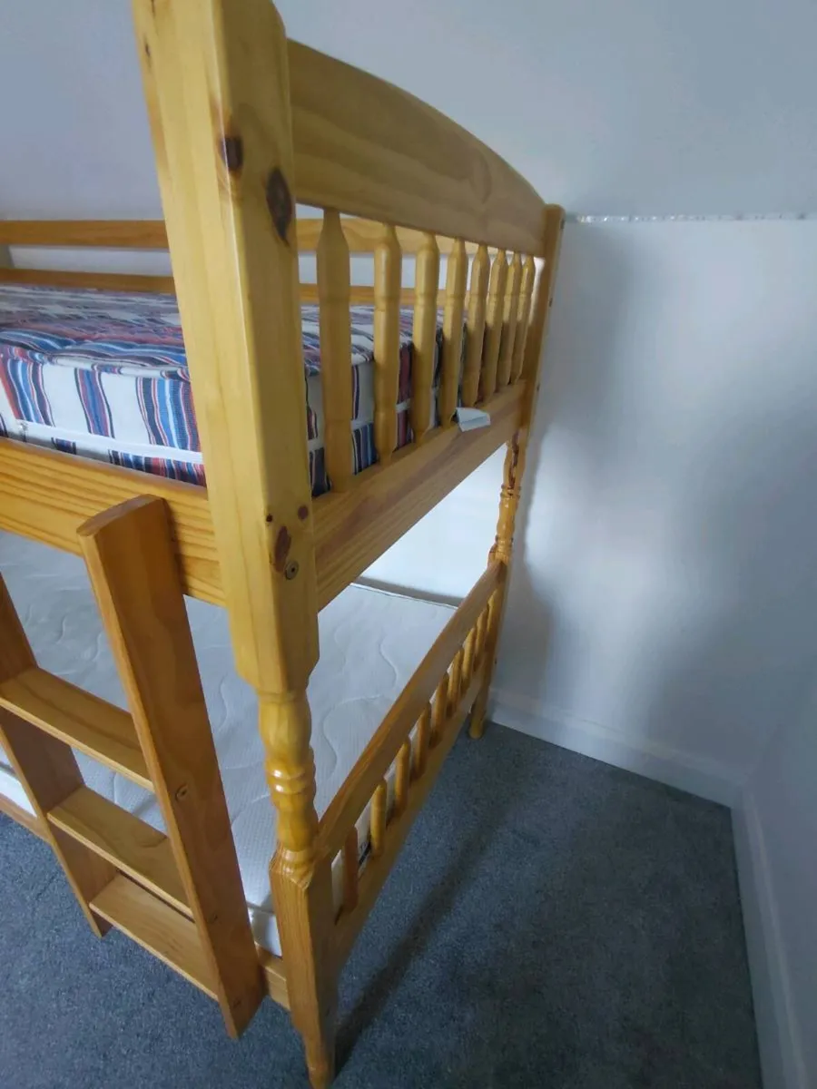 Pine bunk beds - Image 1