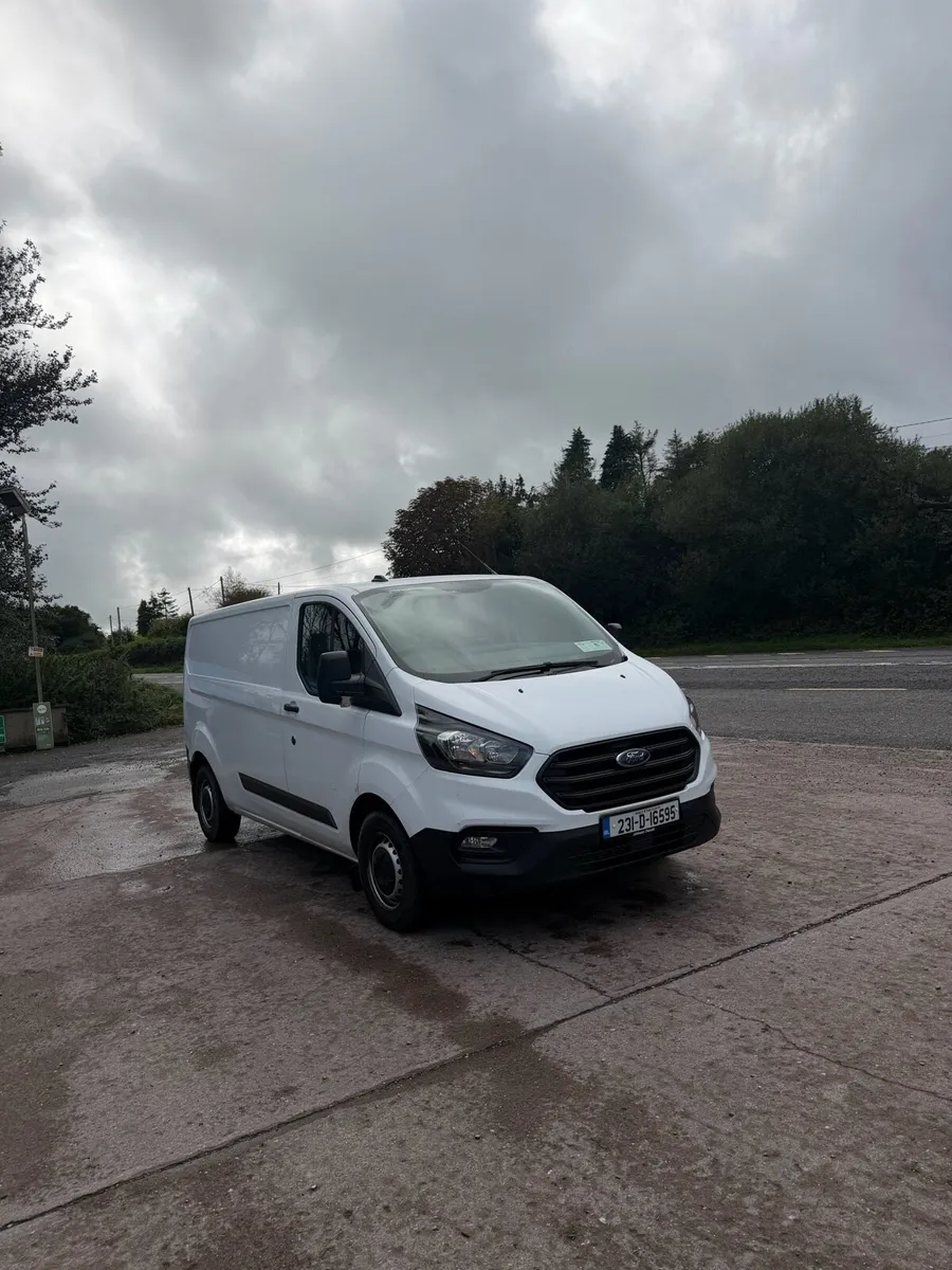 Ford Transit Custom. PRICE INCLUDES VAT - Image 2
