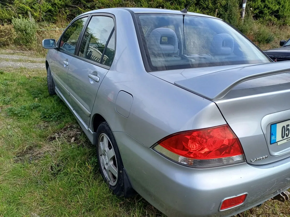 Mitsubishi Lancer - Image 4
