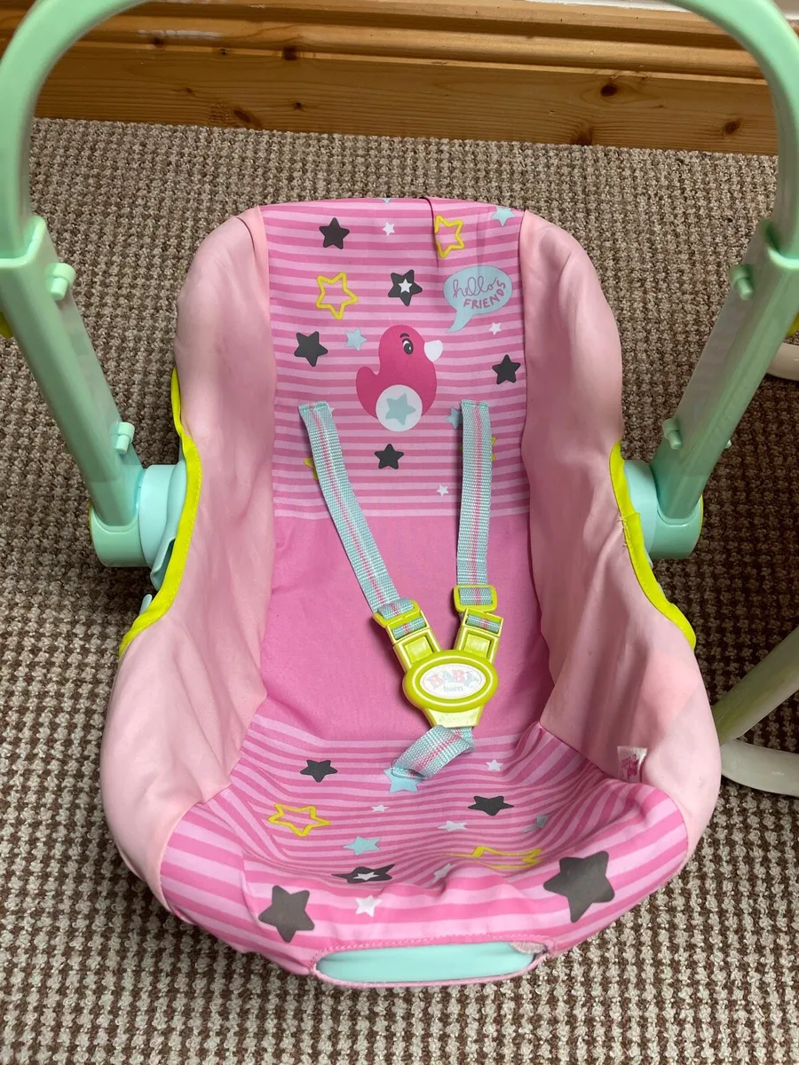 Dolls high chair and car seat - Image 2