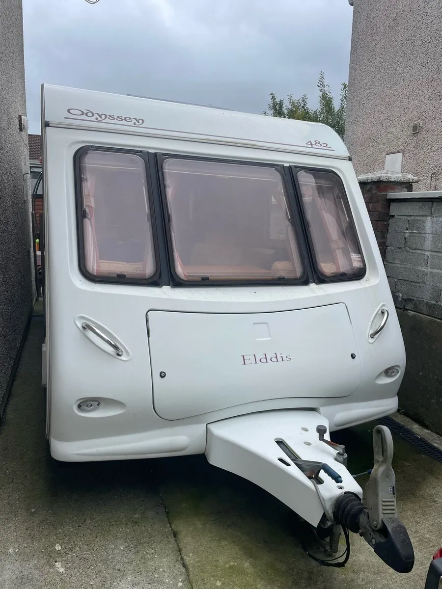 Caravan - Image 1
