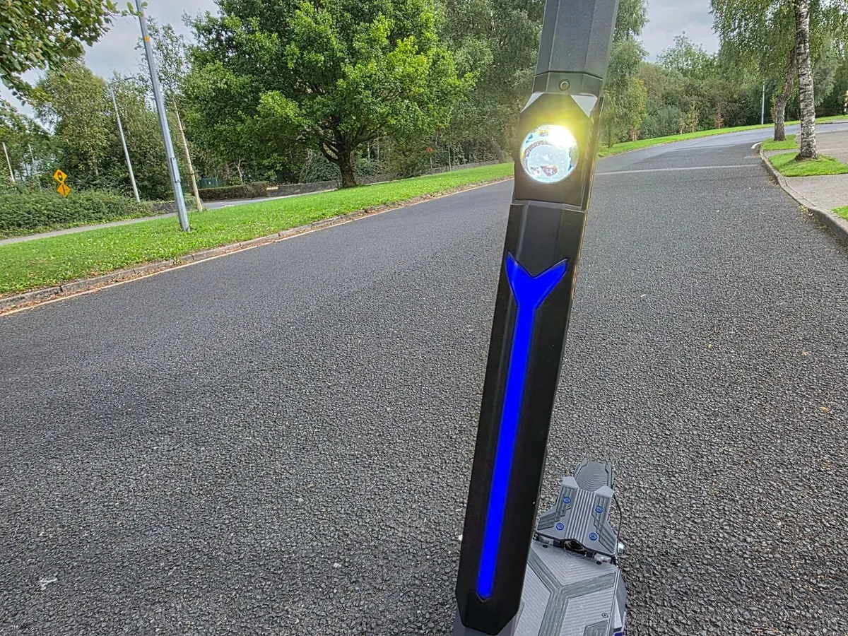 Electric Scooter - Image 3
