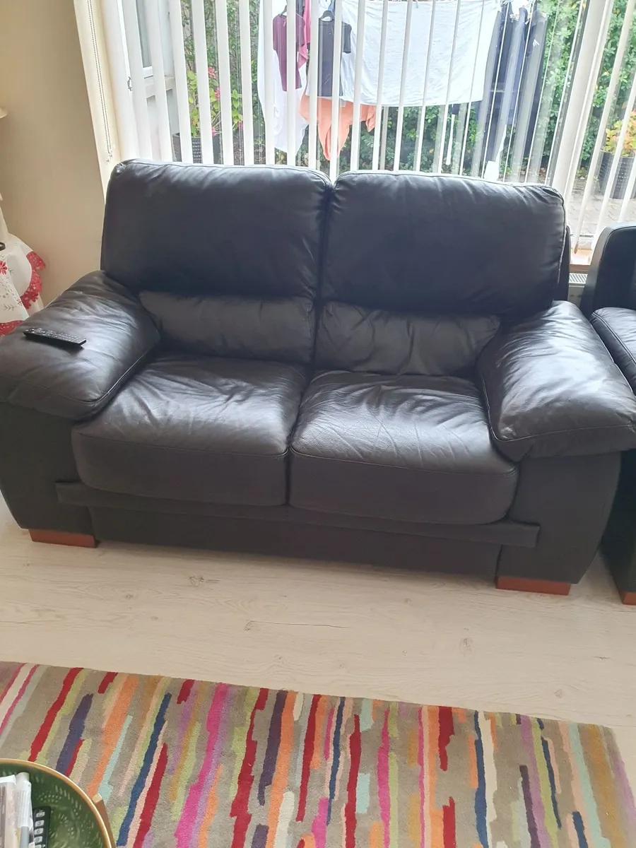 3 piece leather couch +2 piece leather couch + 1 a - Image 2