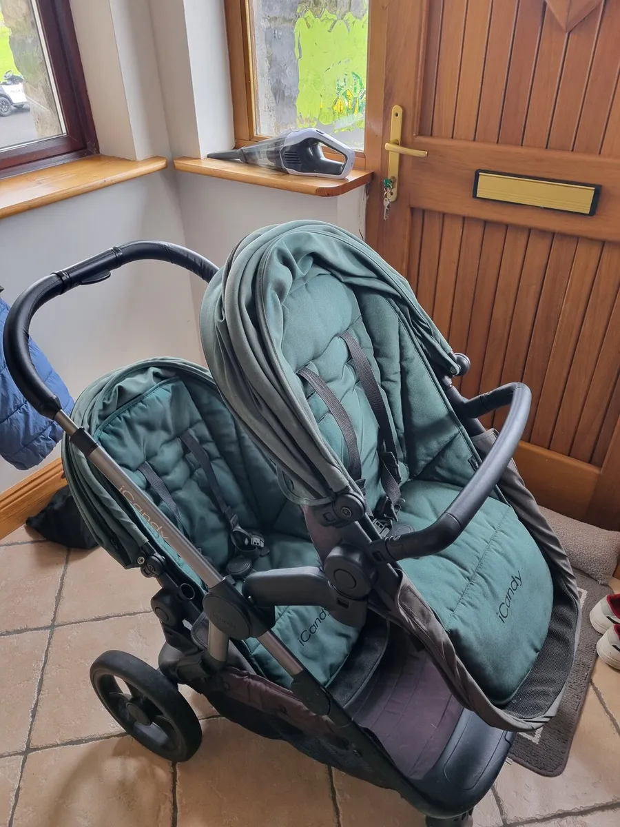 ICandy Orange double buggy - Image 3