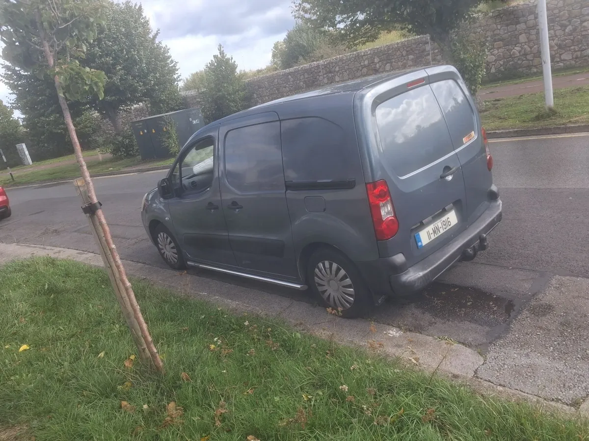 Citroen Berlingo 2011 3 seater - Image 3