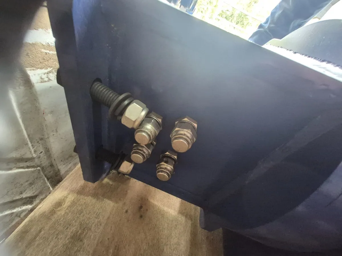 Rotating hydraulic grab also elephant thumb - Image 2
