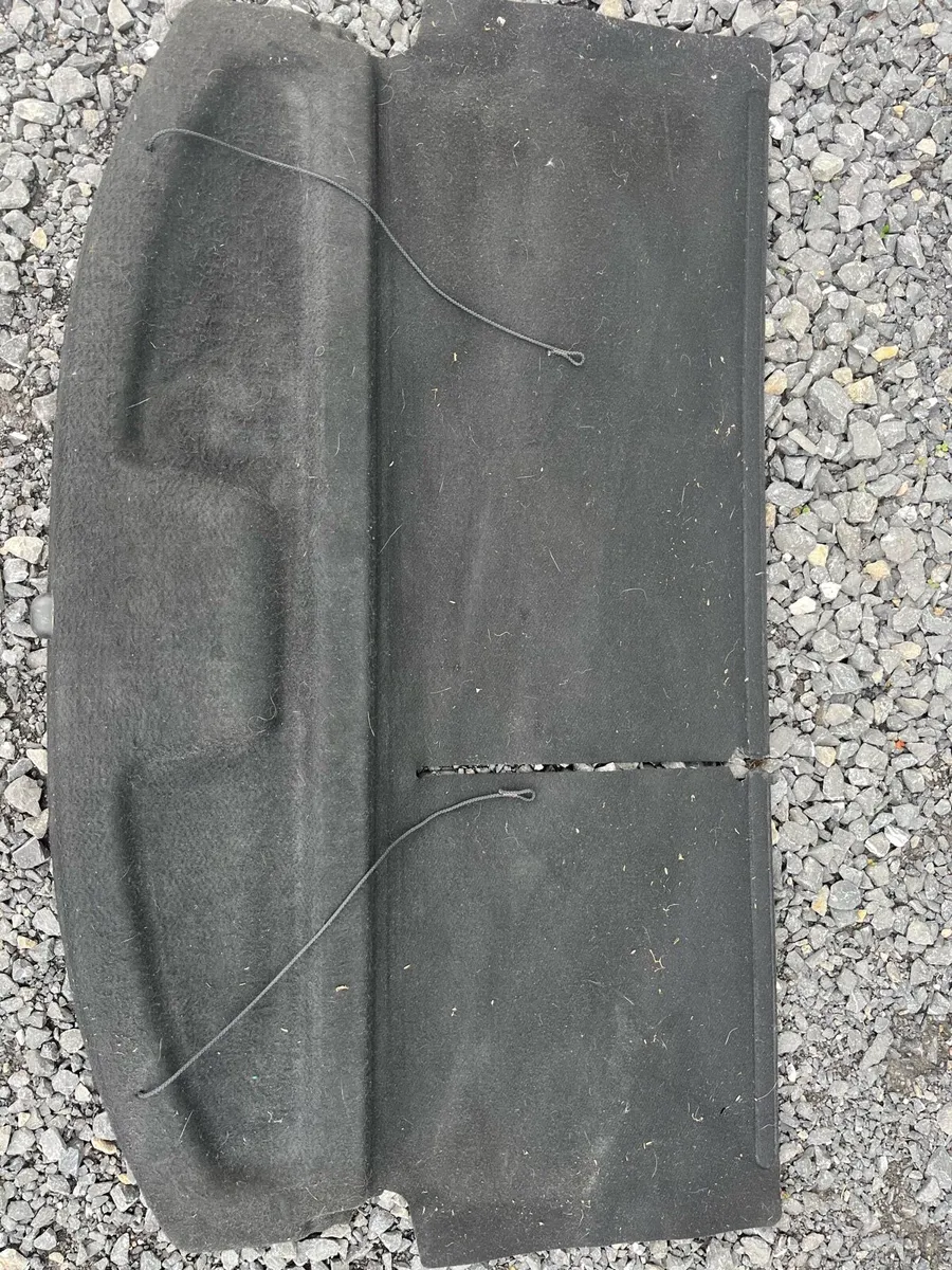 Toyota Yaris parcel tray - Image 2