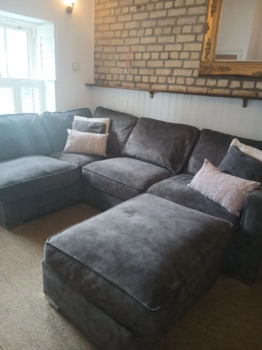 Corner suite - Image 1