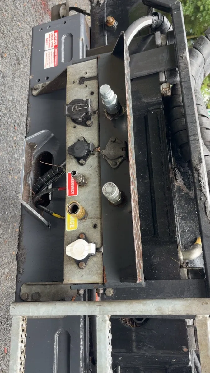 Robinson trailer + Palfinger crane - Image 4
