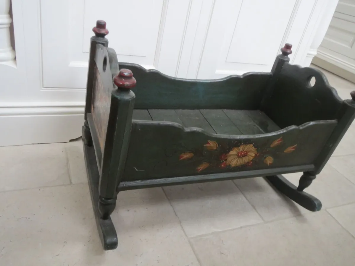 Vintage/Antique Wood Rocking Doll Cradle - Image 4